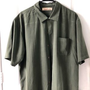 Tommy Bahama Men’s button down.